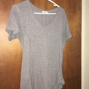 V-neck tee